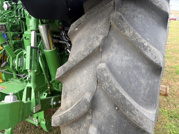 2024 John Deere 6R 155 - Photo13