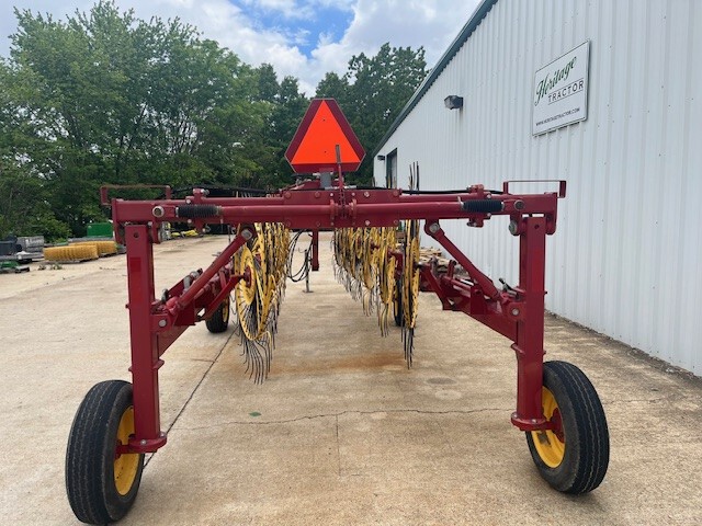  2014 New Holland ht154 at Heritage Tractor in West Plains, MO