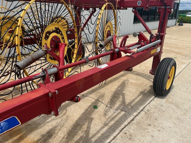  2014 New Holland ht154 at Heritage Tractor in West Plains, MO