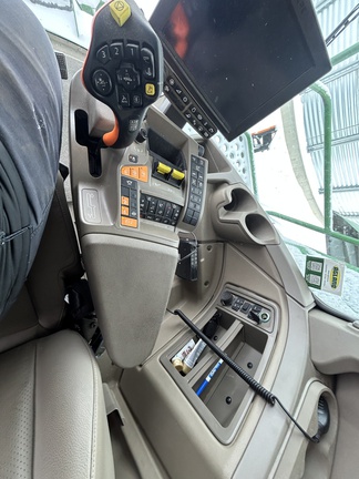 Used 2022 John Deere X9 1100 Combines at Horizon Ag & Turf in Lloydminster, AB - Photo13