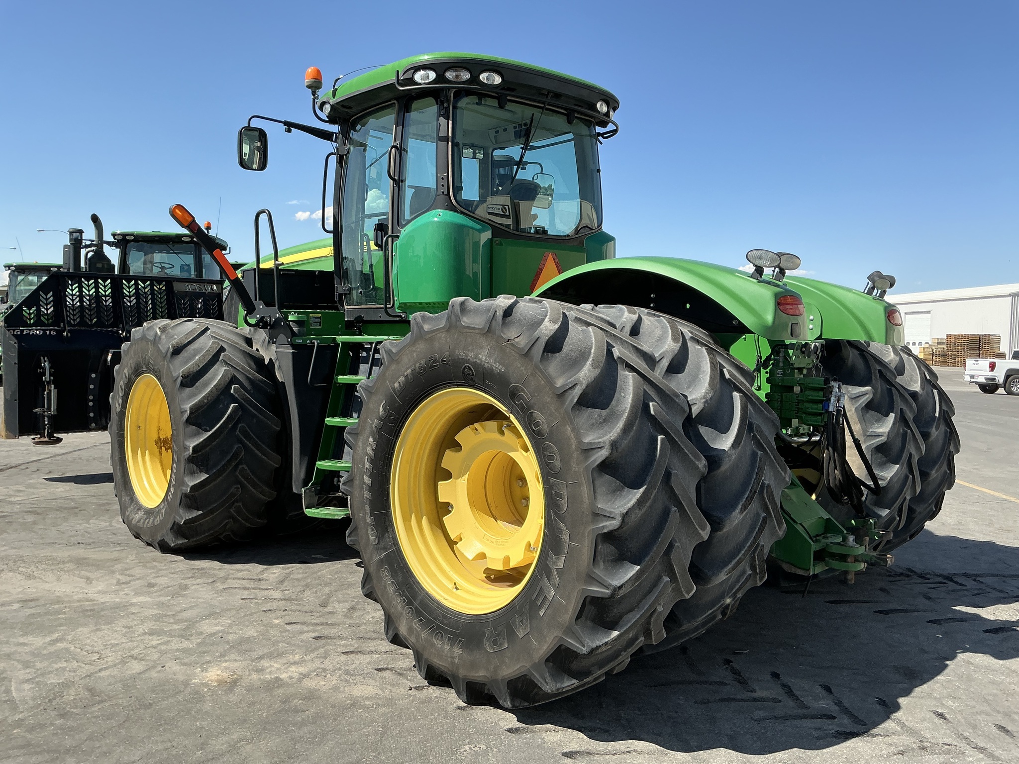 2012 John Deere 9410R Image 3
