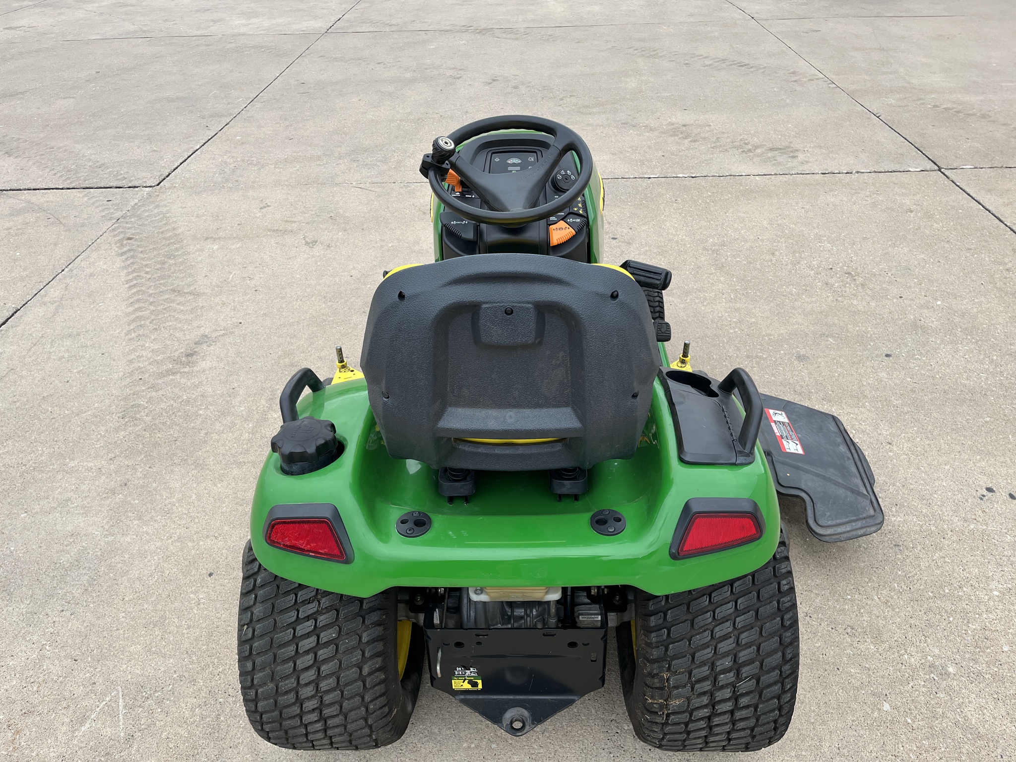 2008 John Deere X500 Image 6