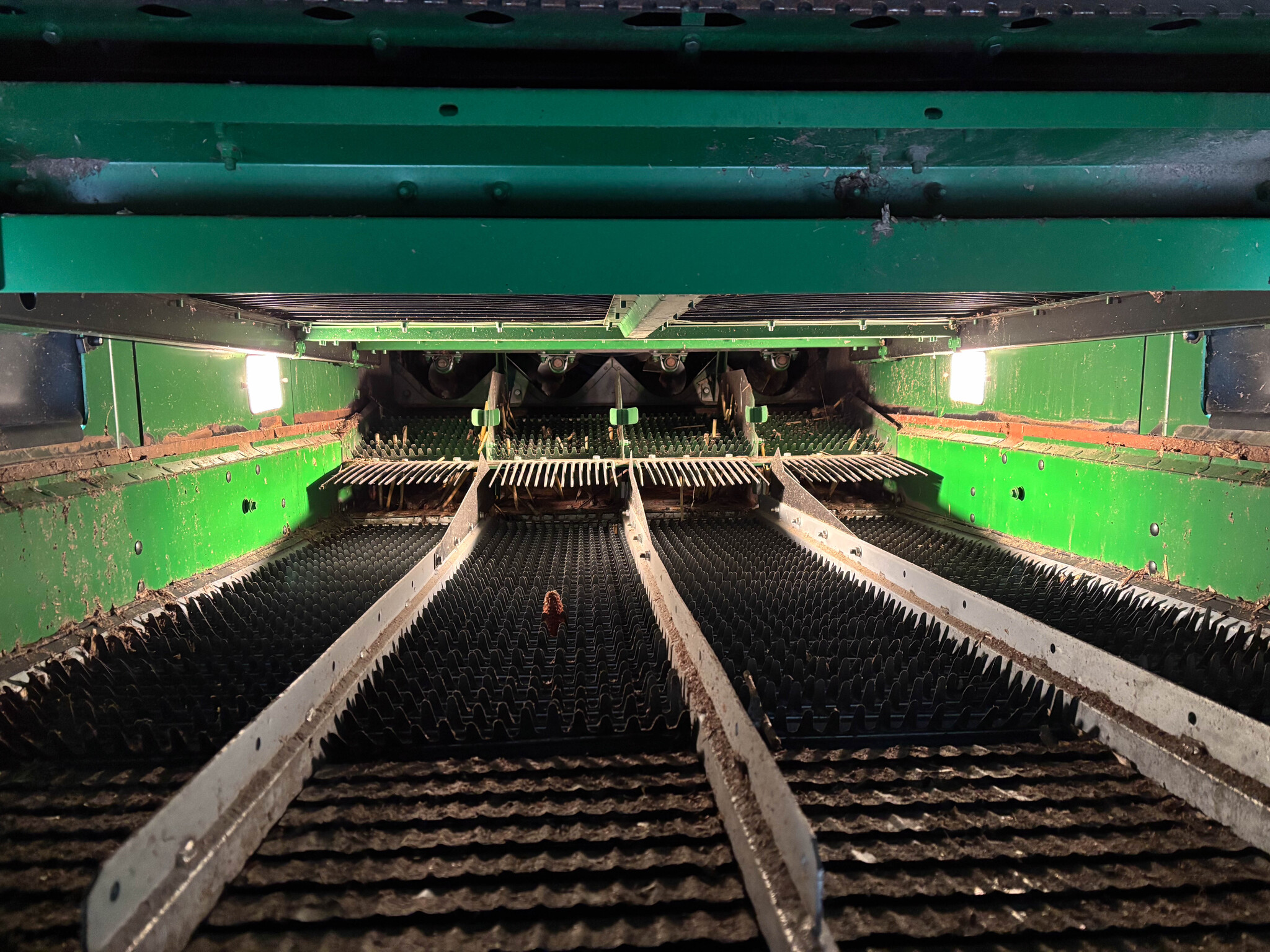 Used 2019 John Deere S760 Combines at Koenig Equipment in Anna, OH - PhotoXL23