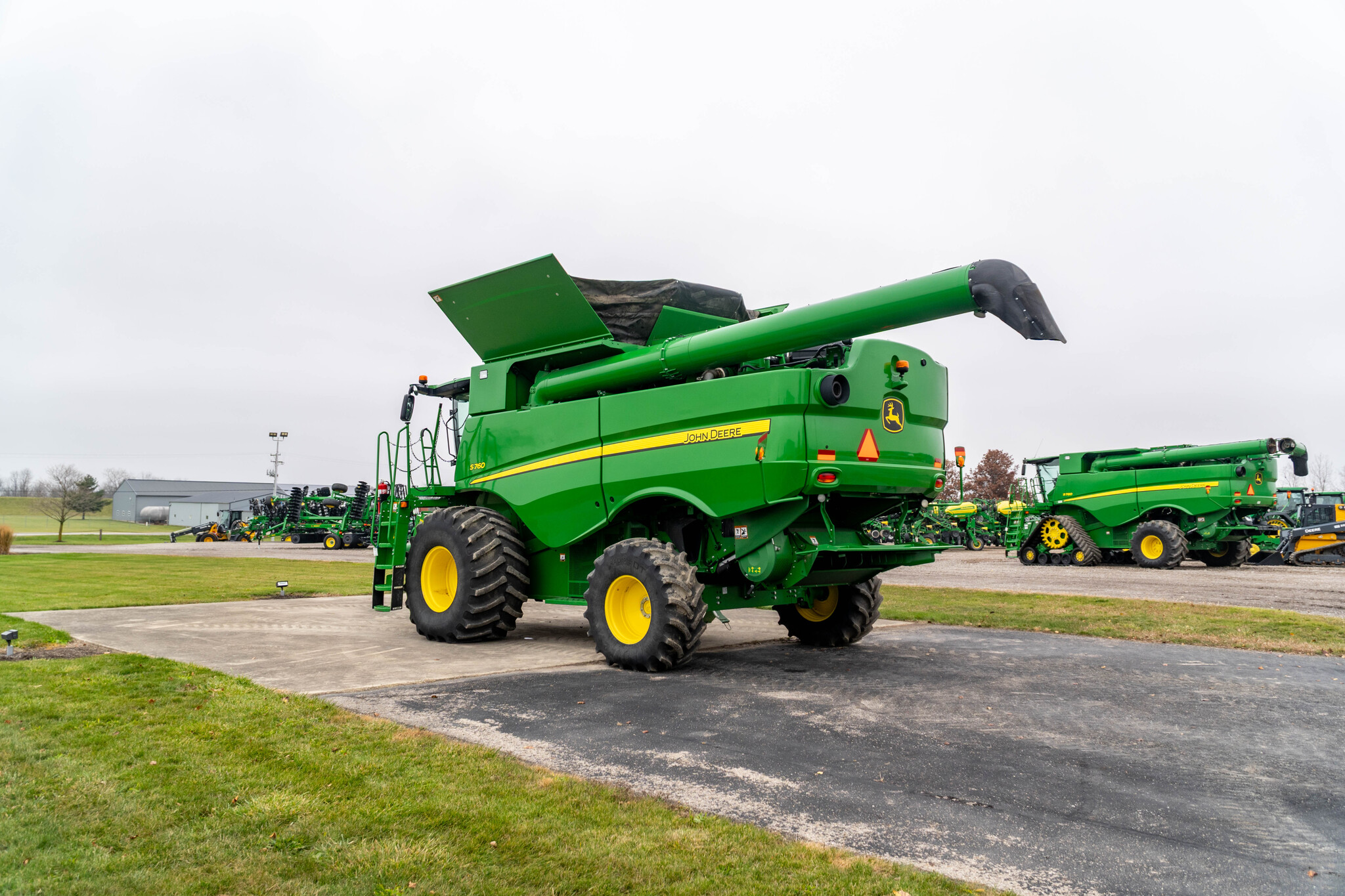 Used 2019 John Deere S760 Combines at Koenig Equipment in Anna, OH - PhotoXL2