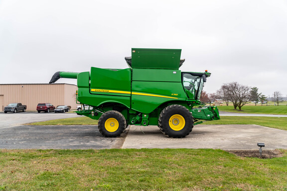 Used 2019 John Deere S760 Combines at Koenig Equipment in Anna, OH - Photo5