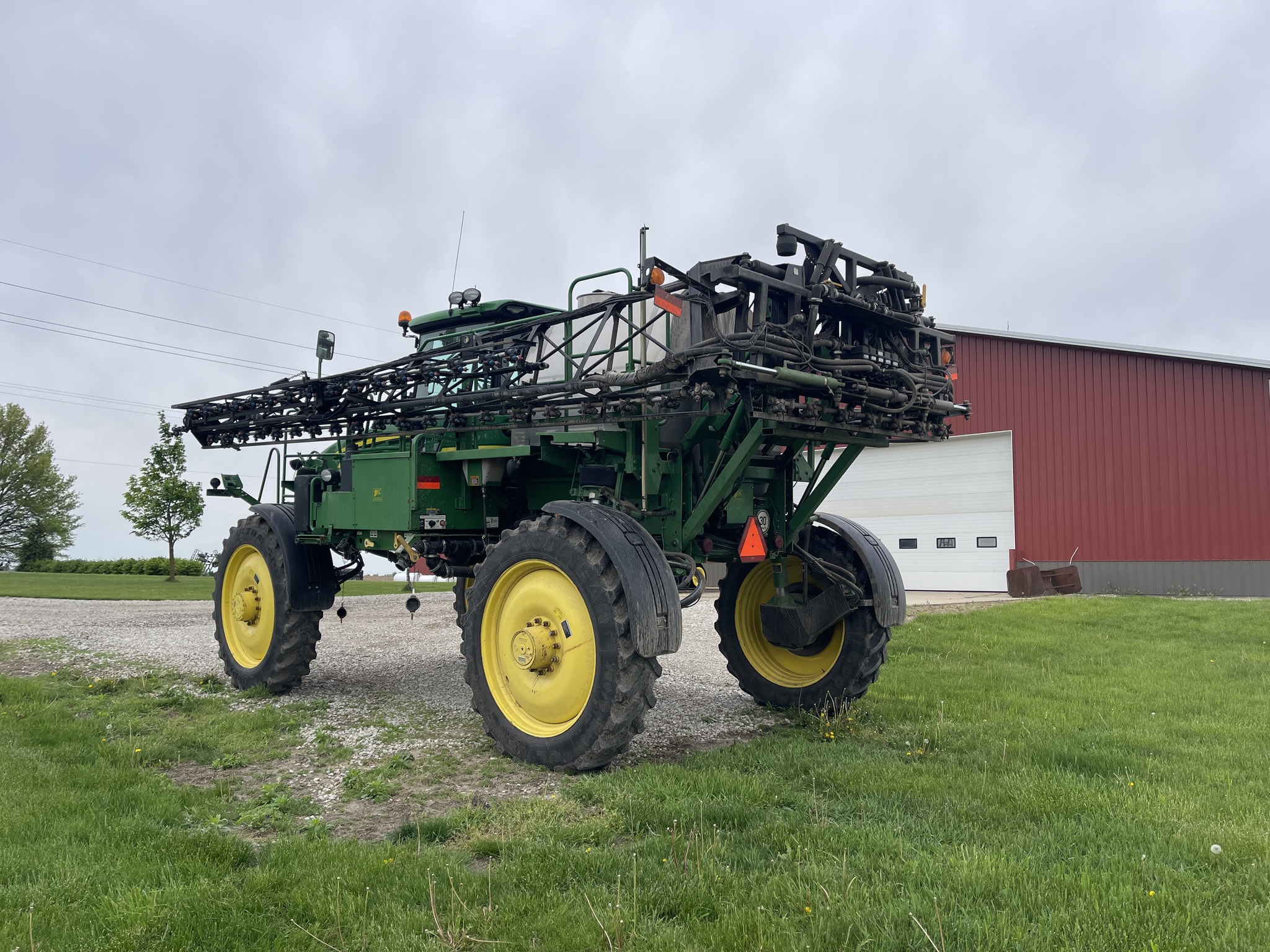 2011 John Deere 4830 Image 4