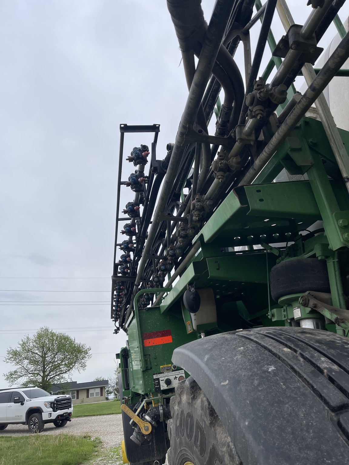 2011 John Deere 4830 Image 5