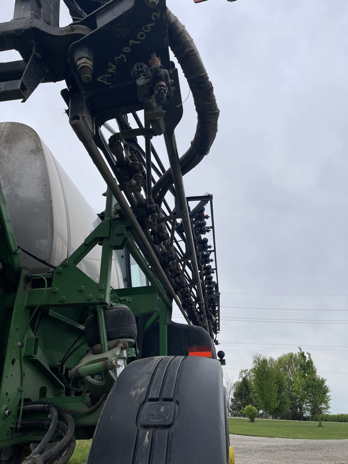 2011 John Deere 4830 Image 6