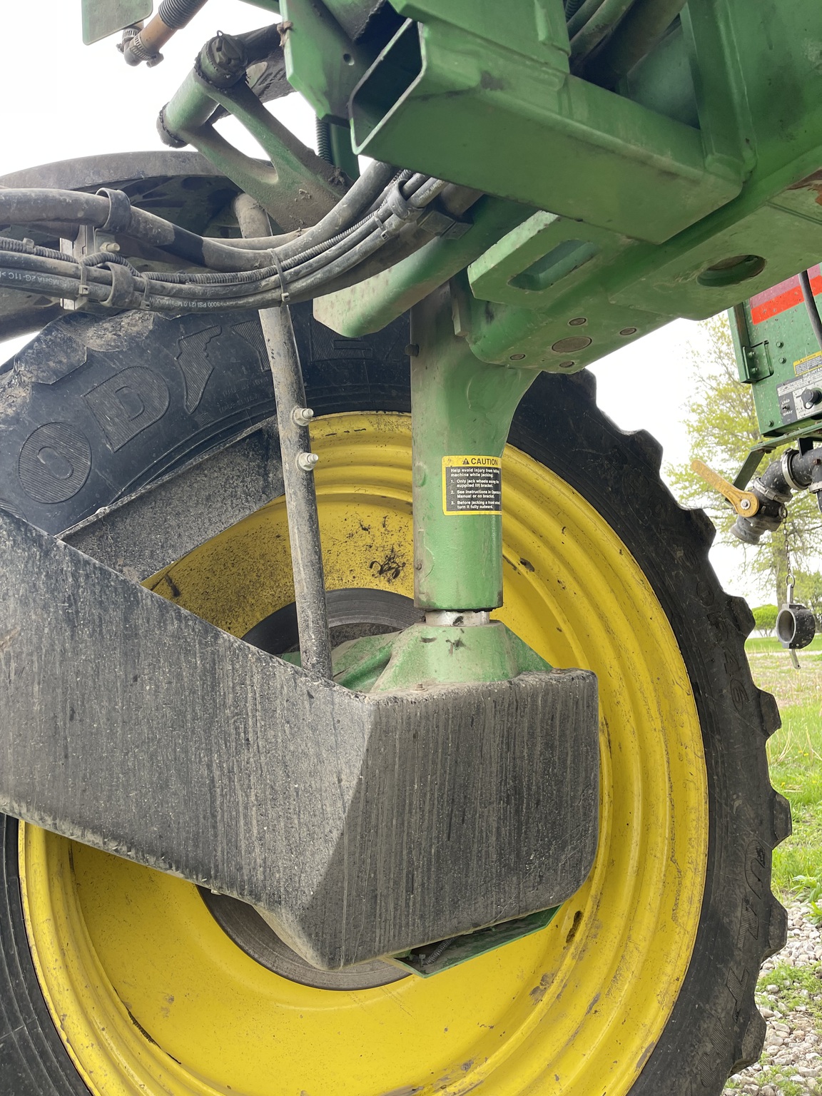 2011 John Deere 4830 Image 7