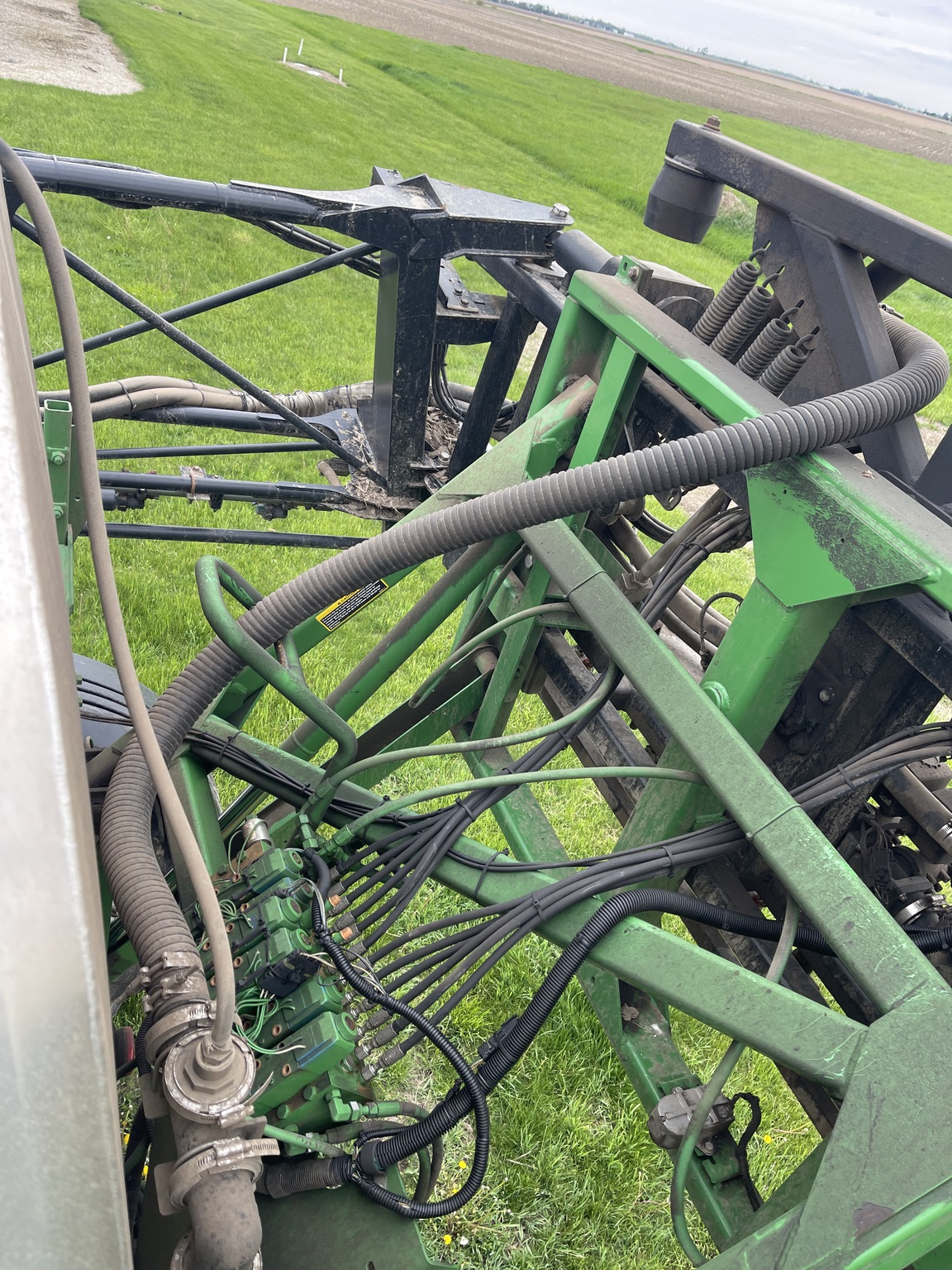 2011 John Deere 4830 Image 18