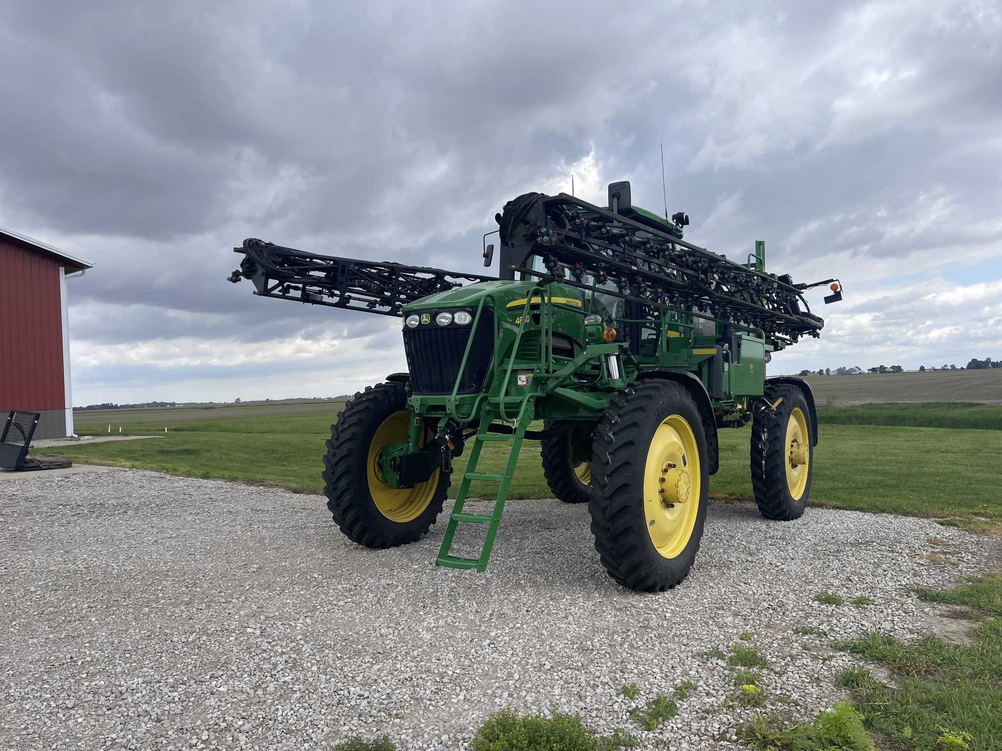 2011 John Deere 4830 Image 25