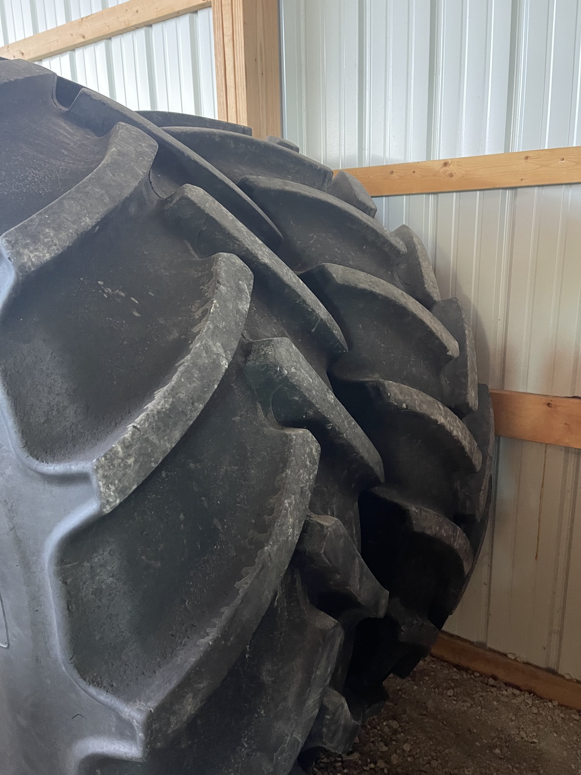 2011 John Deere 4830 Image 37