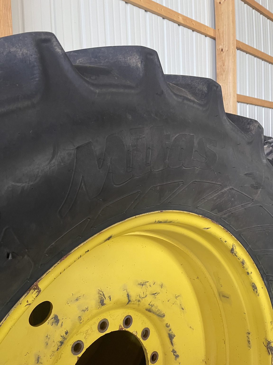 2011 John Deere 4830 Image 39