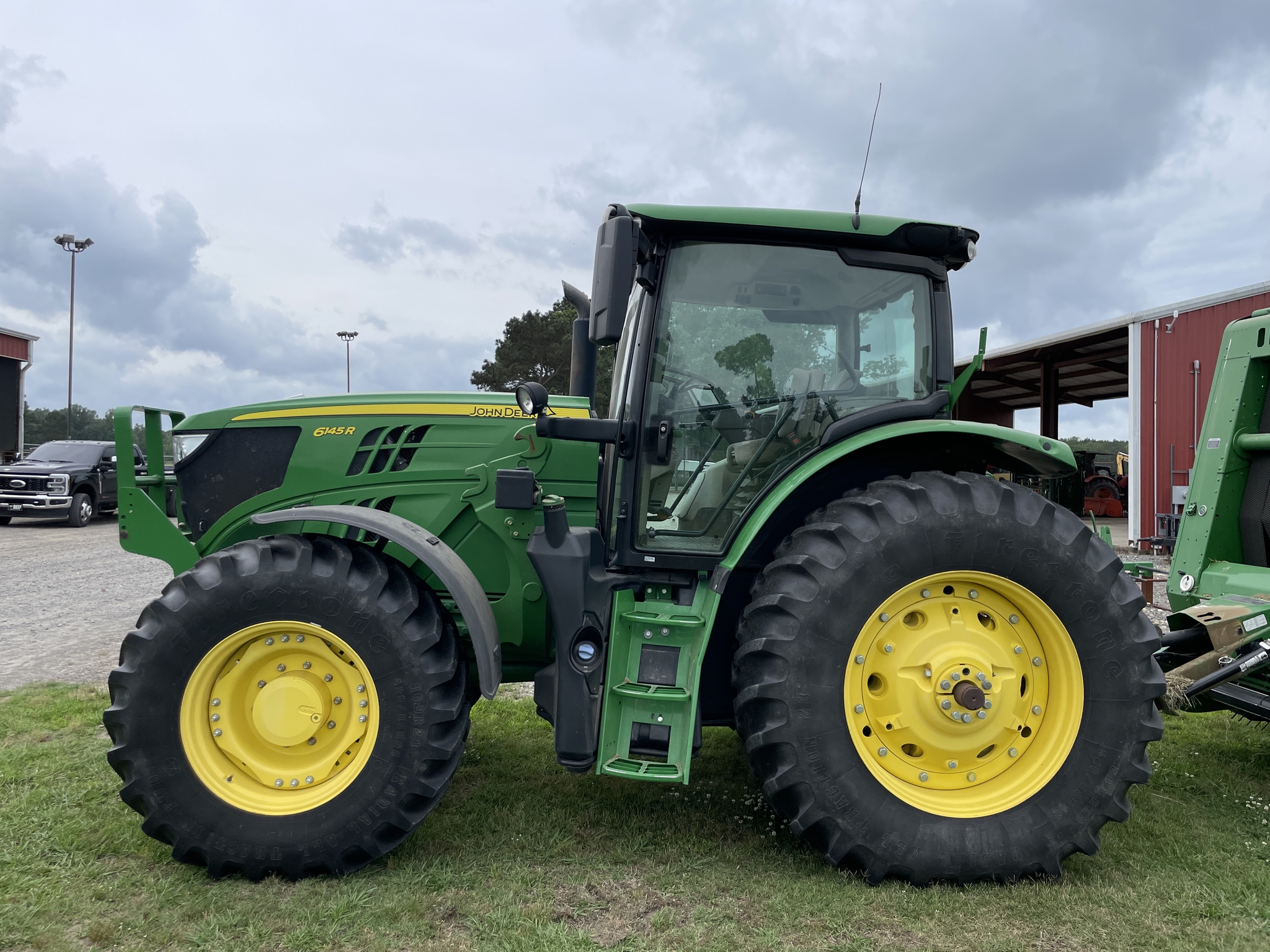 2015 John Deere 6145R Image 1