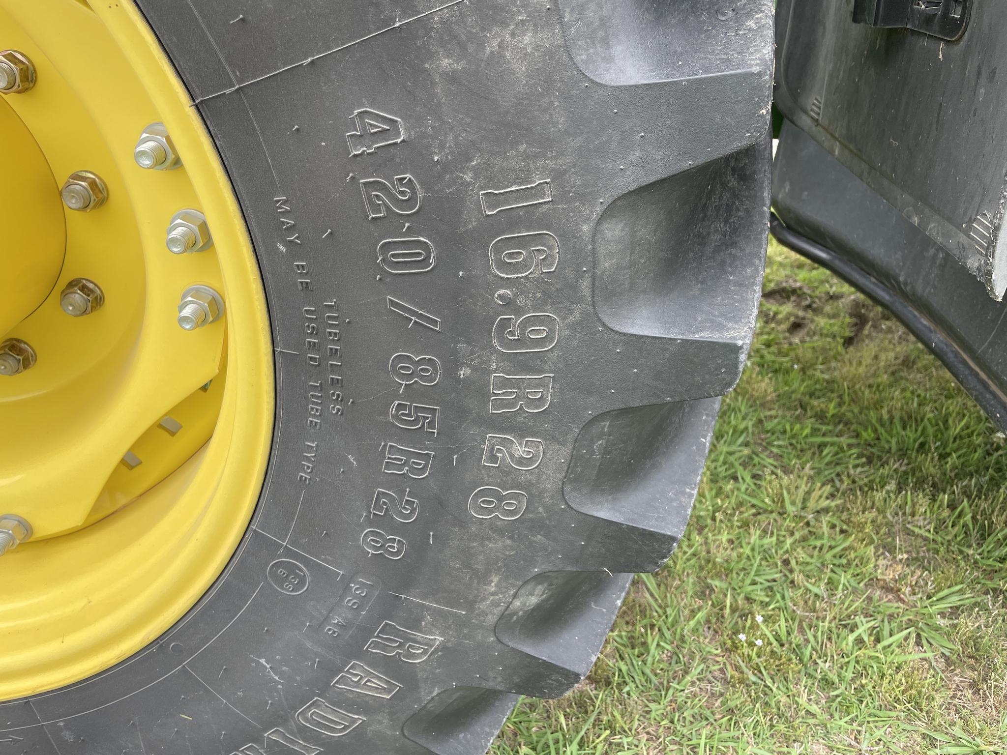 2015 John Deere 6145R Image 18