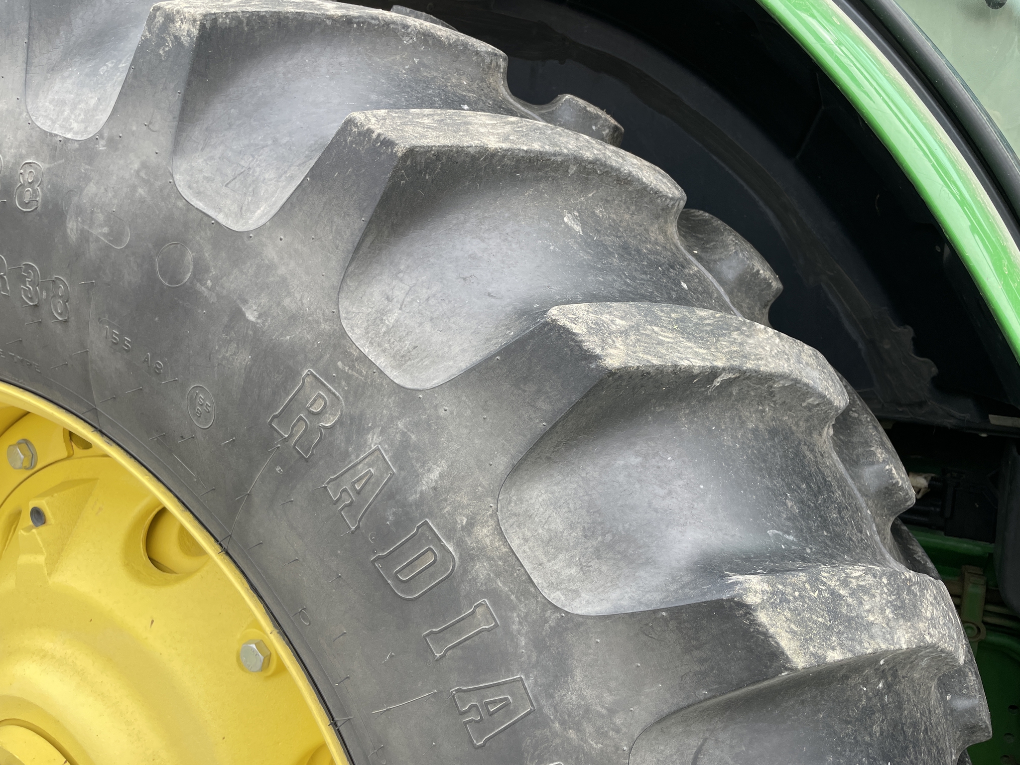 2015 John Deere 6145R Image 20