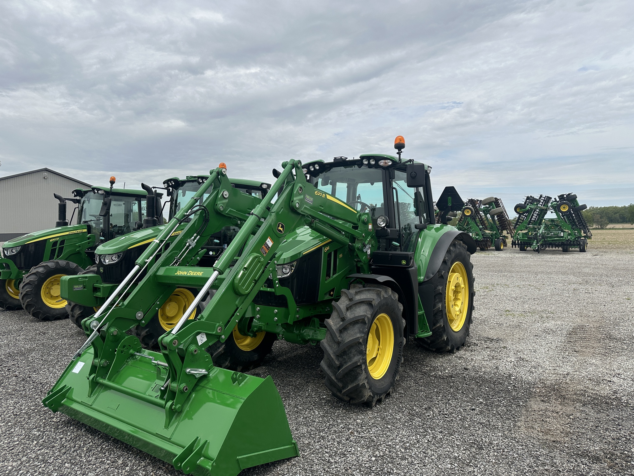 2025 John Deere 6M 115 Image 1
