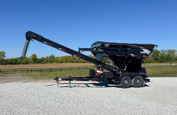 2023 J&M 290 Seed Tender