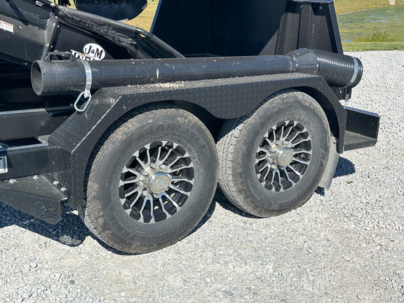 2023 J&M 290 Seed Tender