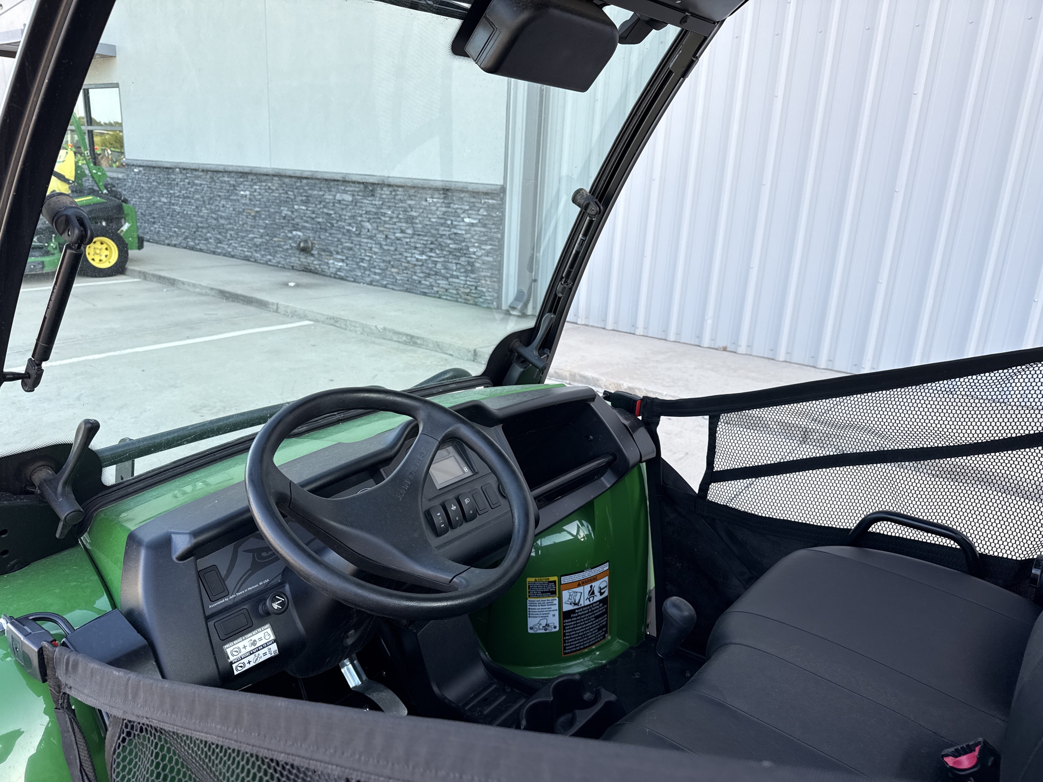2024 John Deere HPX615E Image 17