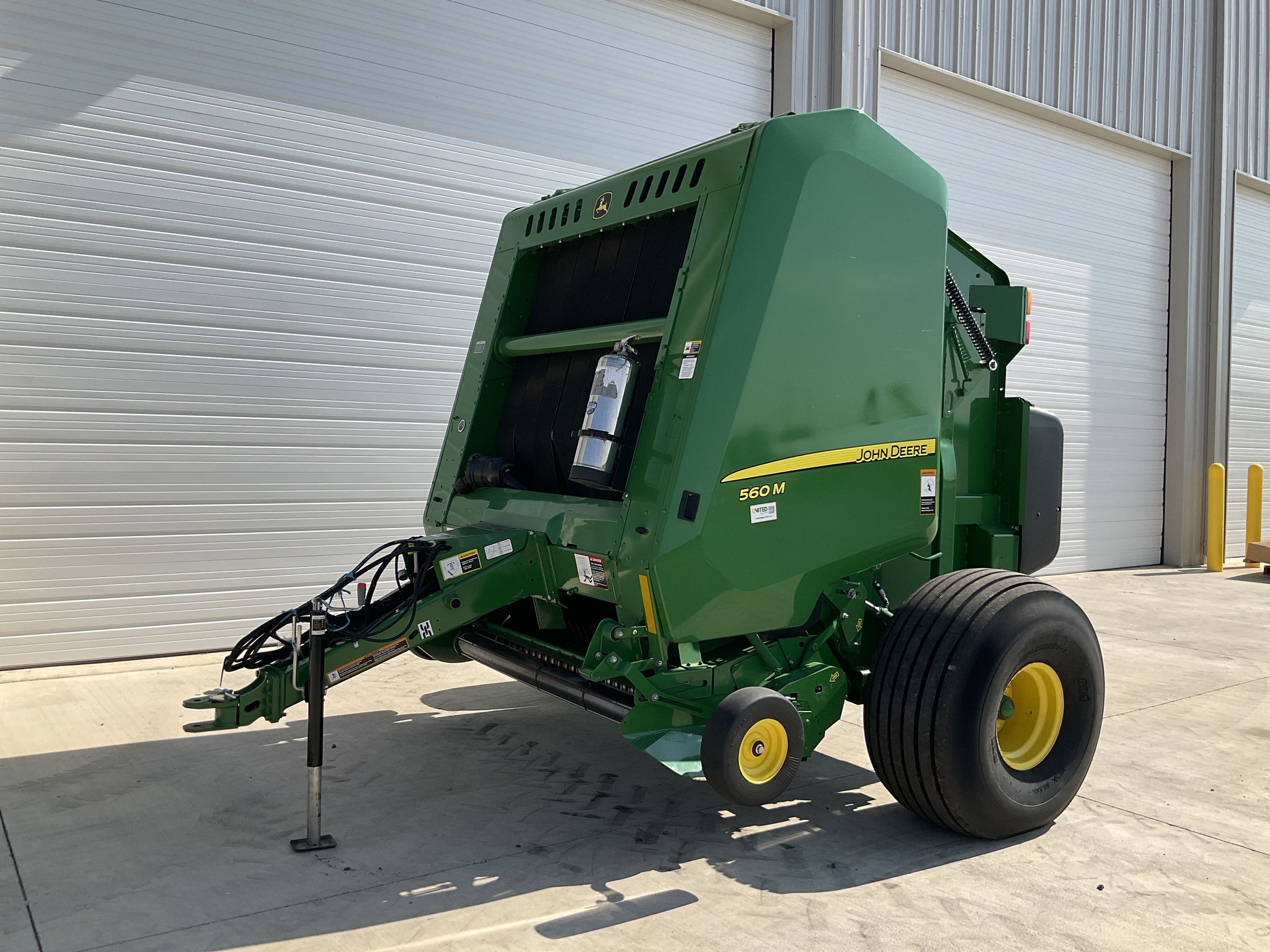 2023 John Deere 560M Image 2