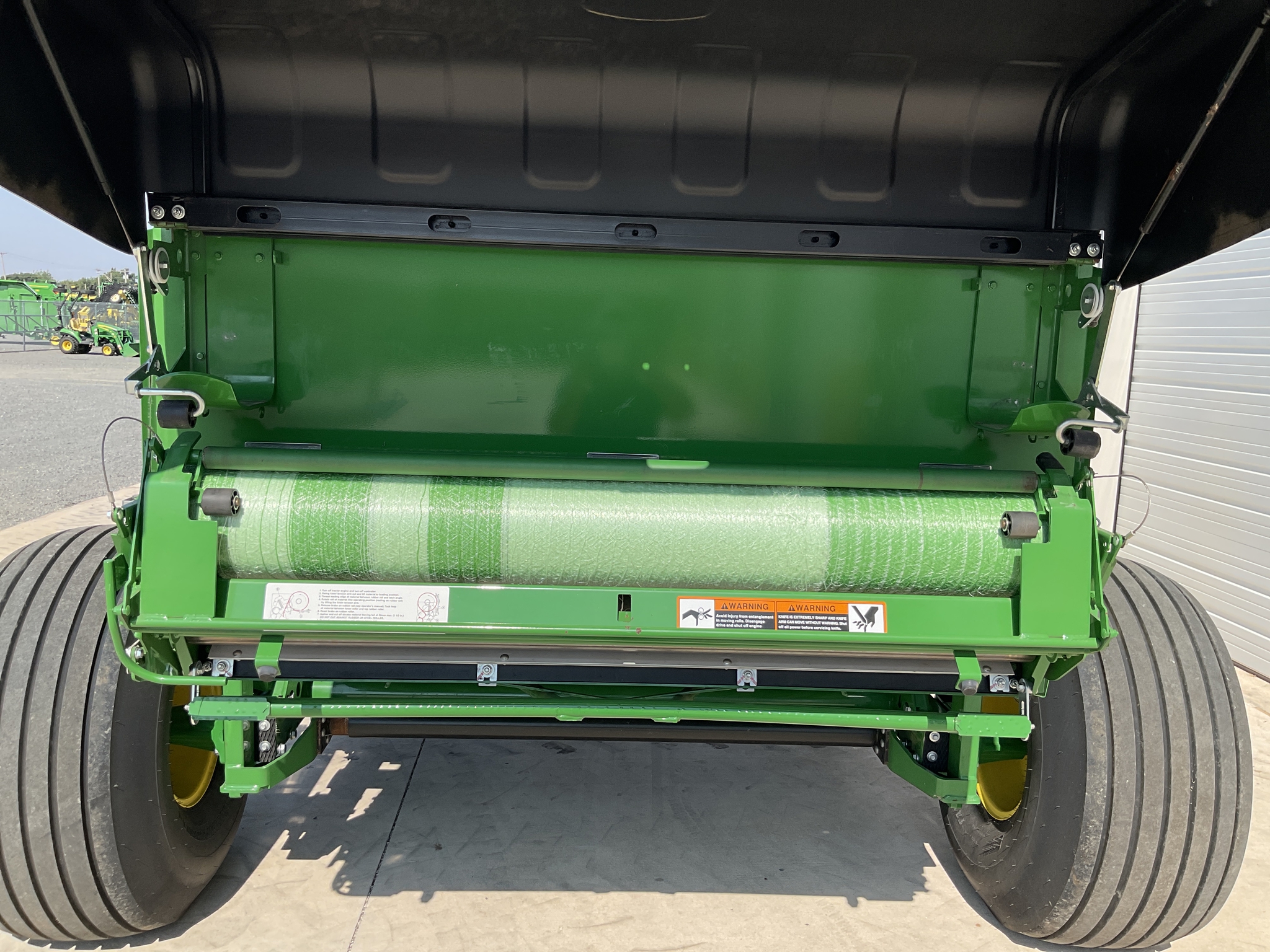 2023 John Deere 560M Image 8