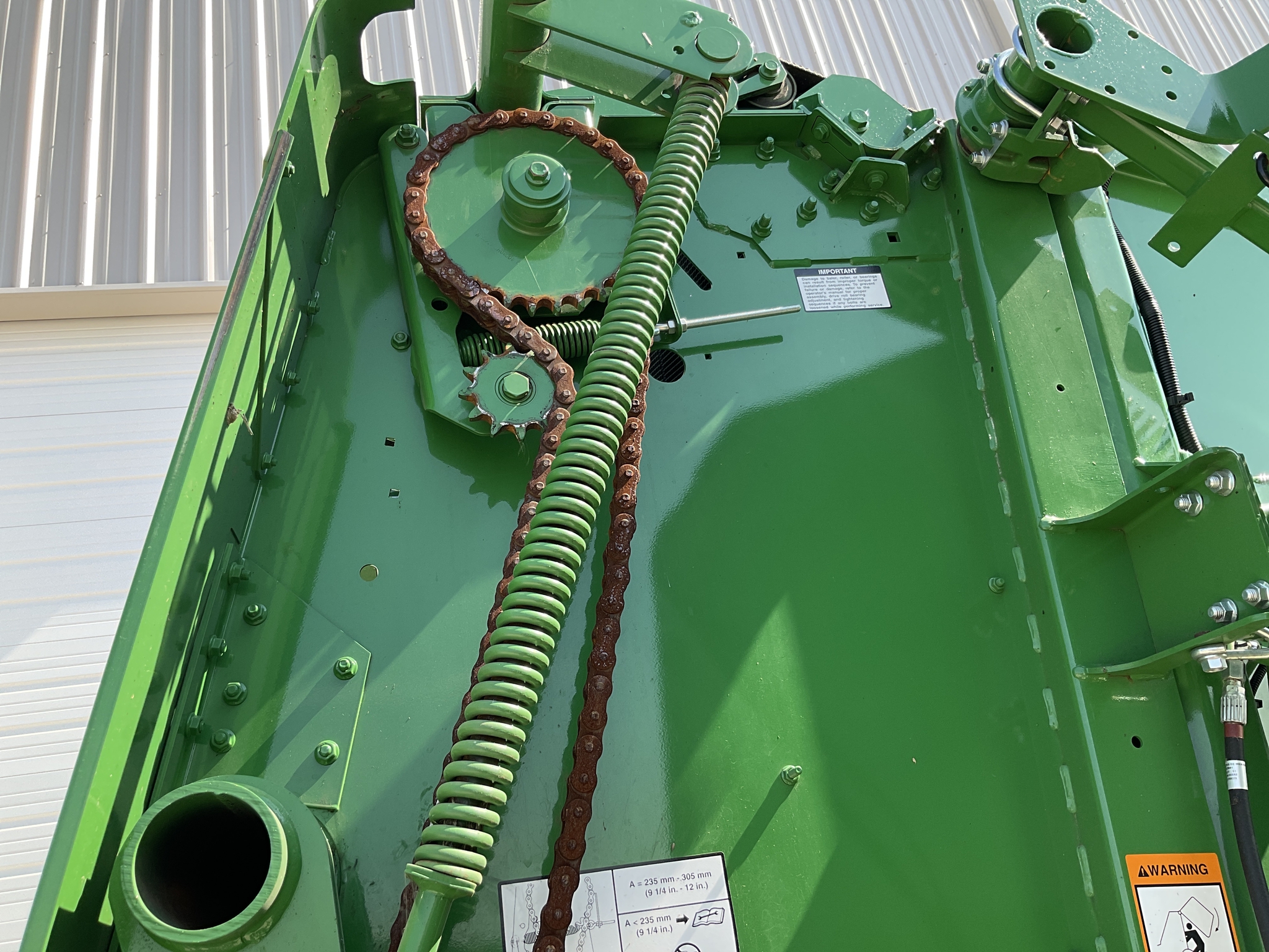 2023 John Deere 560M Image 11