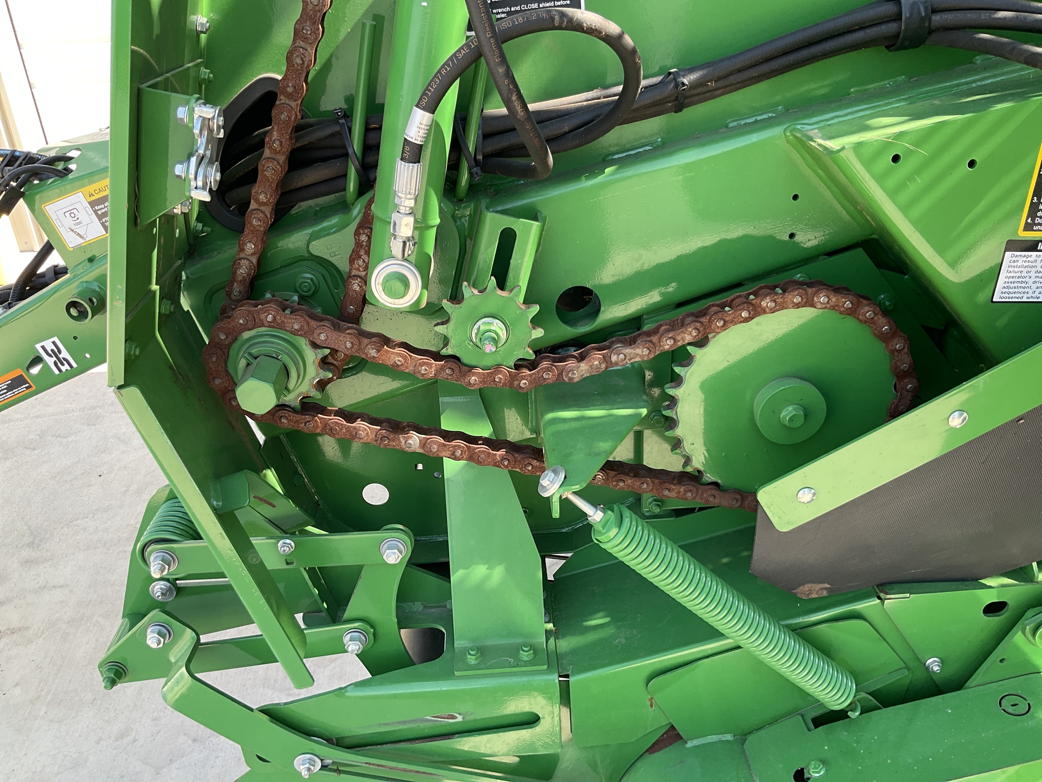 2023 John Deere 560M Image 13