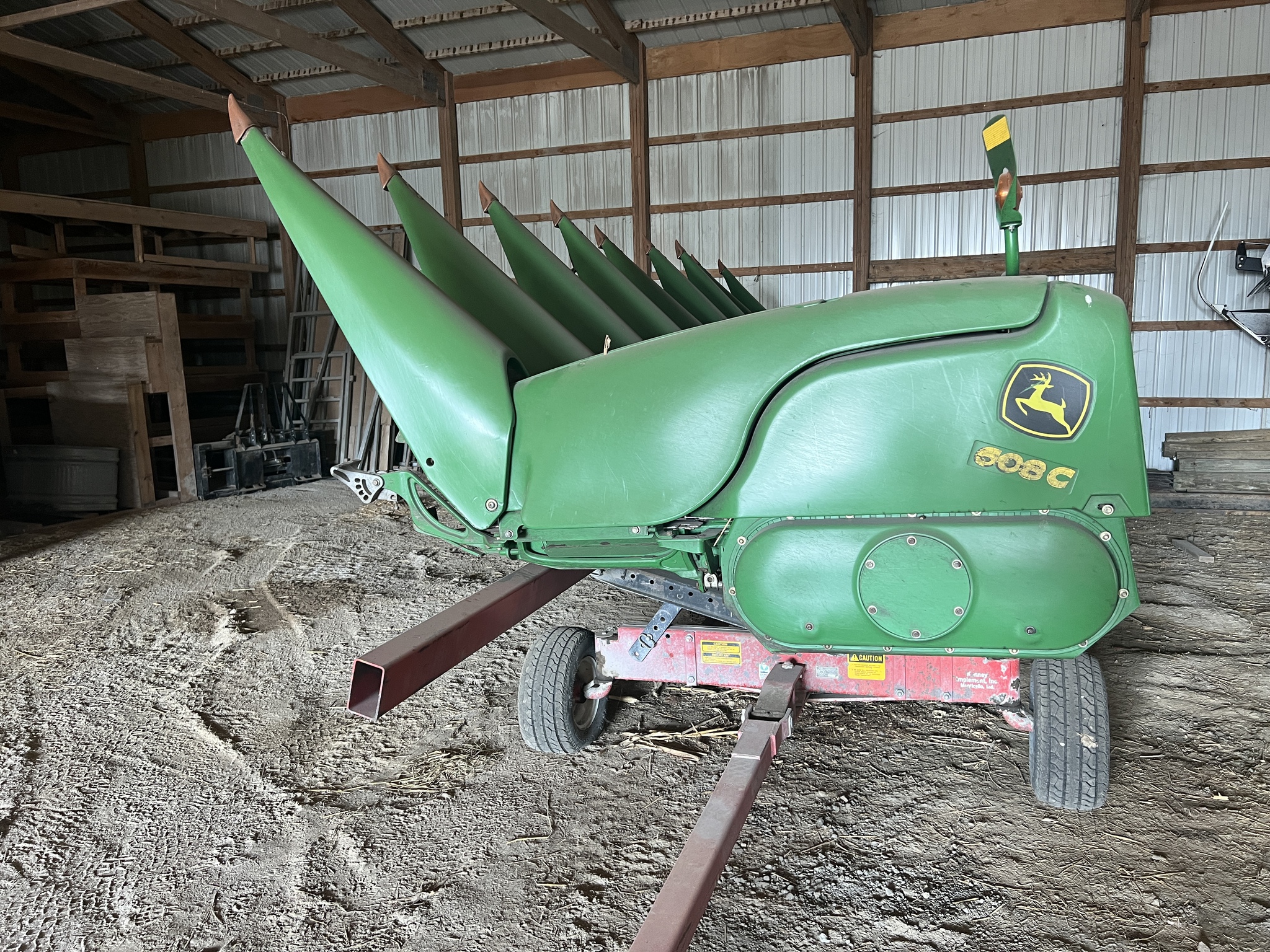 2011 John Deere 608C Image 1
