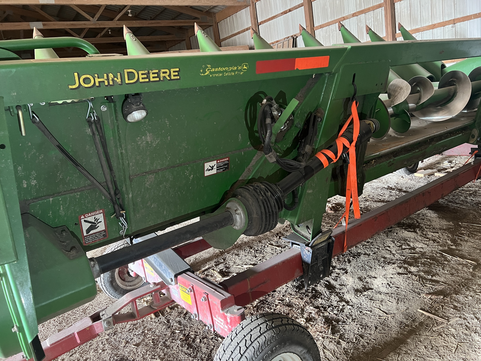 2011 John Deere 608C Image 2