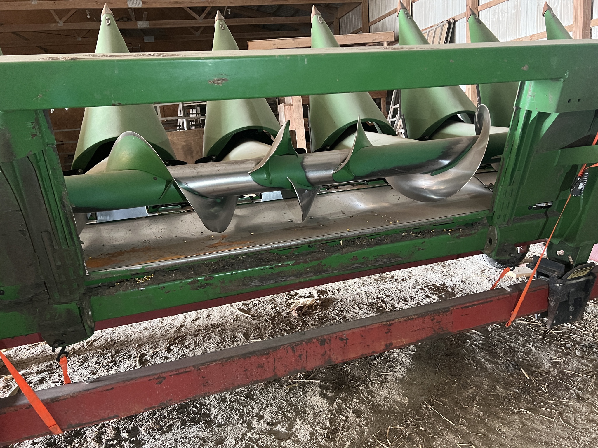 2011 John Deere 608C Image 3
