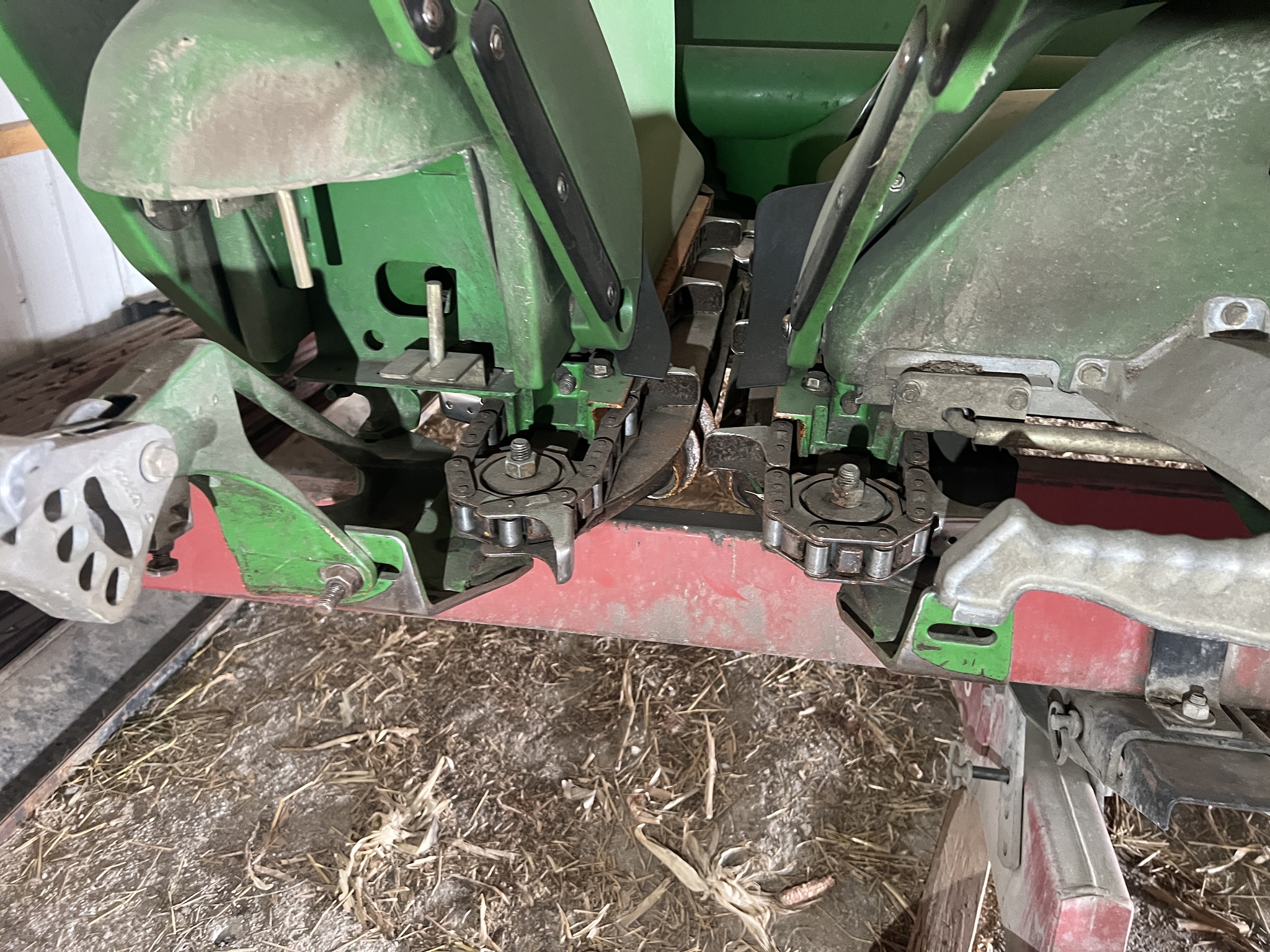2011 John Deere 608C Image 10