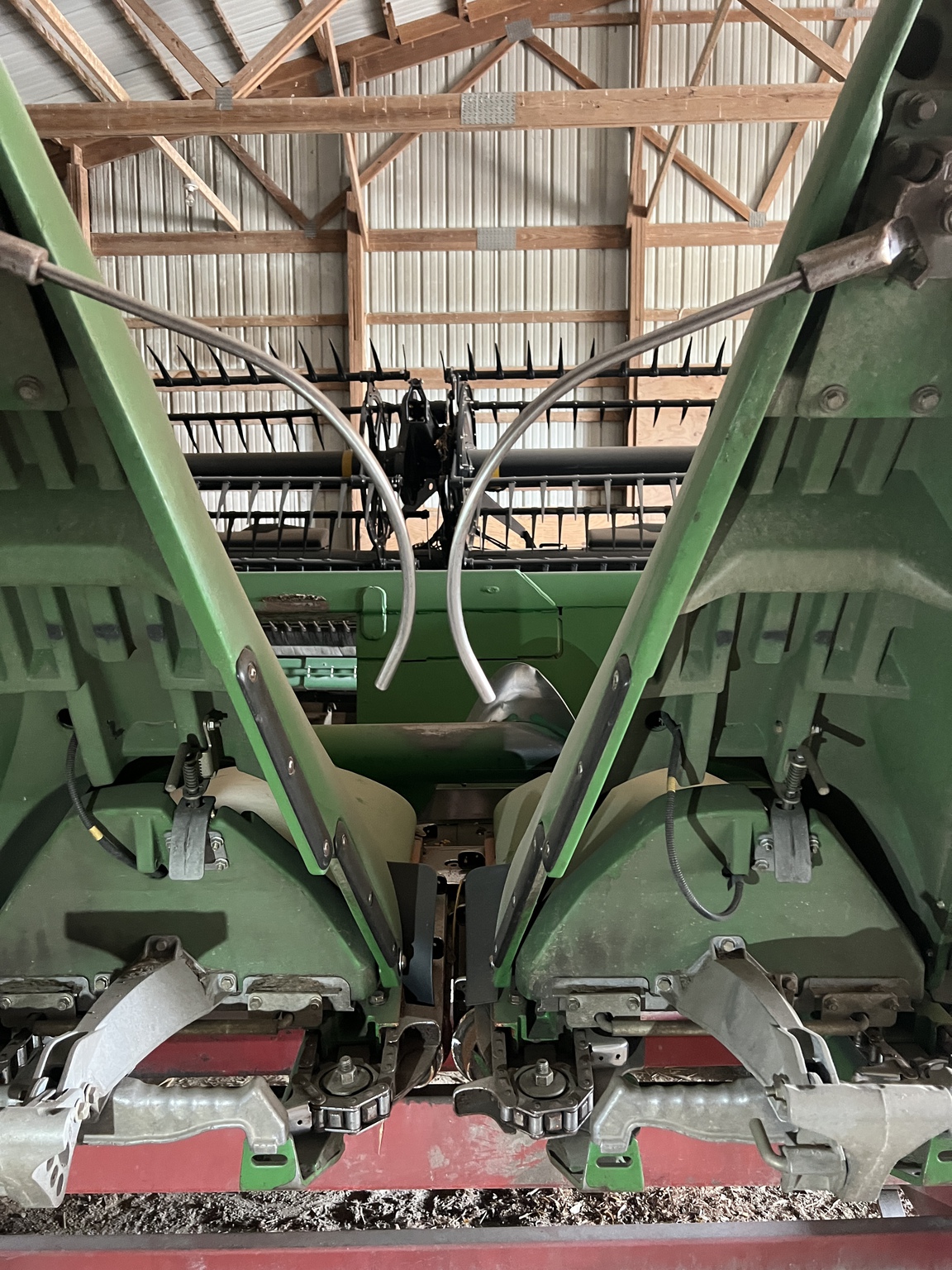 2011 John Deere 608C Image 13