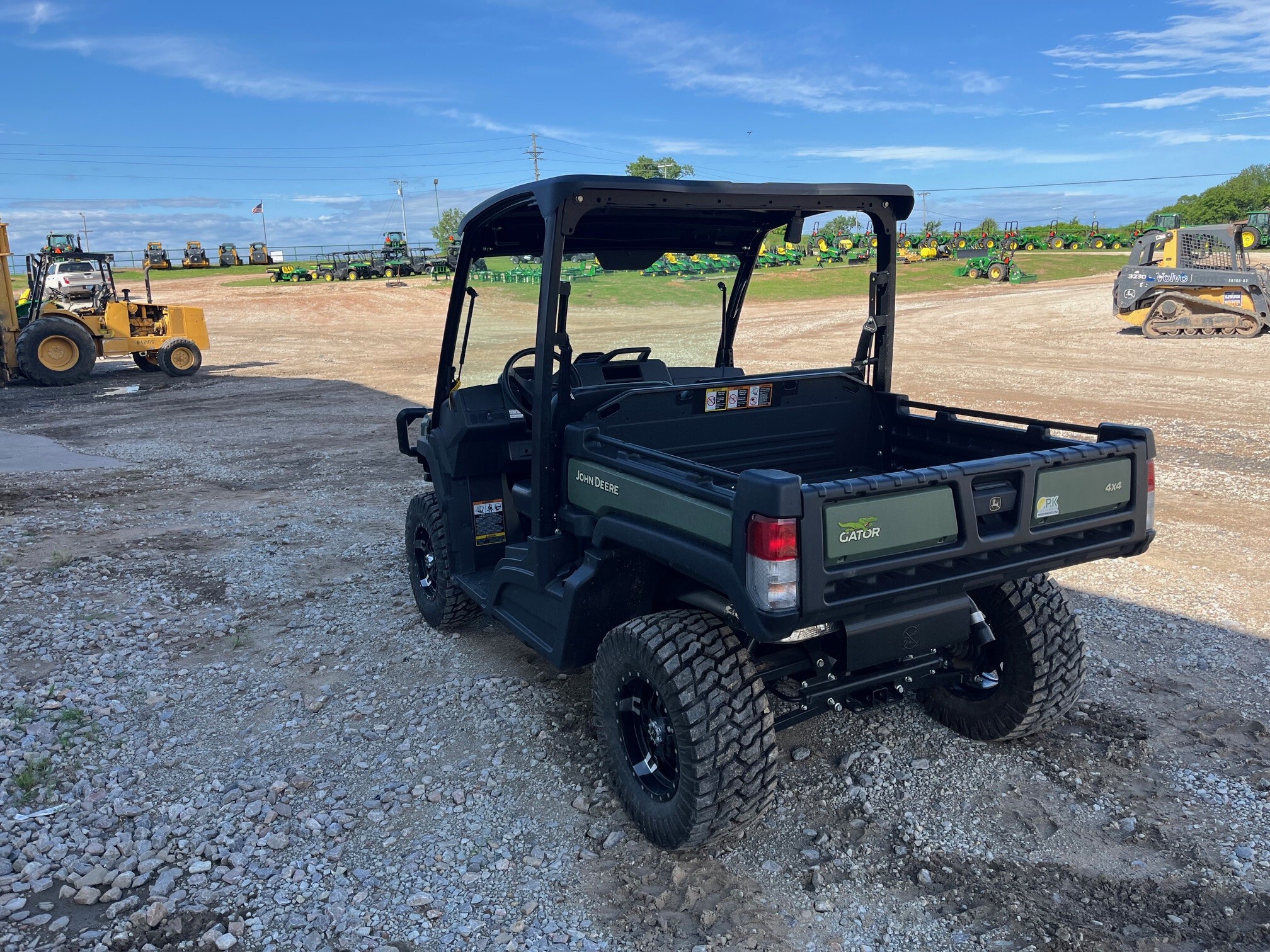2024 John Deere XUV 835M Image 5