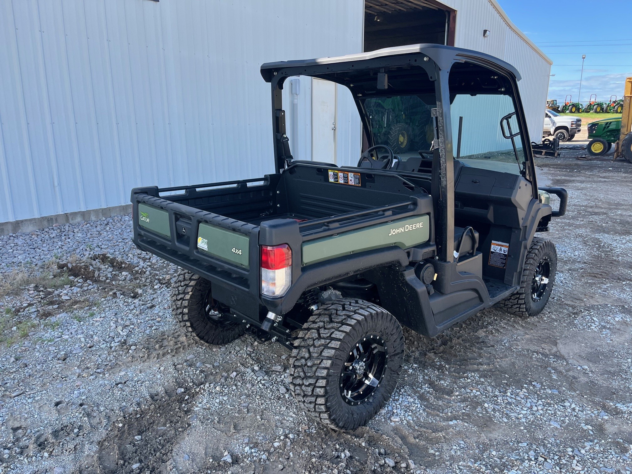 2024 John Deere XUV 835M Image 3