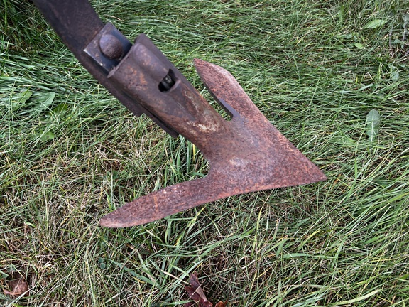 2012 John Deere 2310 - Photo22