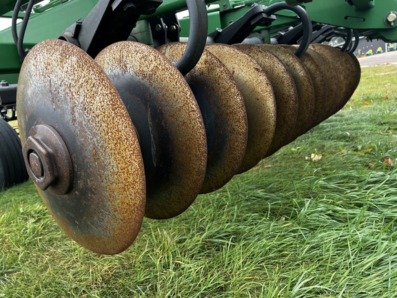 2012 John Deere 2310 - Photo16