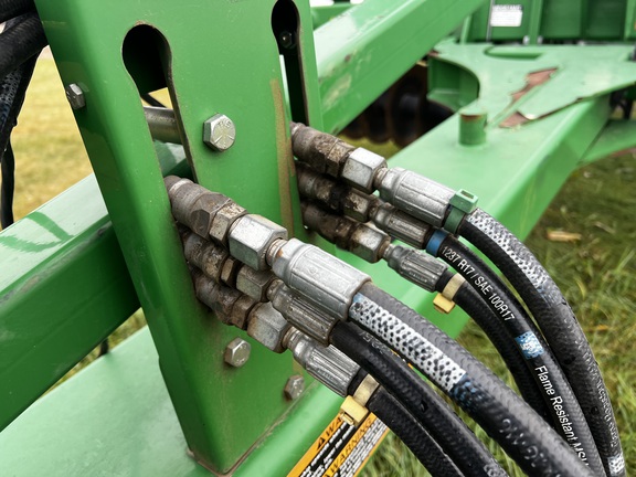 2012 John Deere 2310 - Photo32