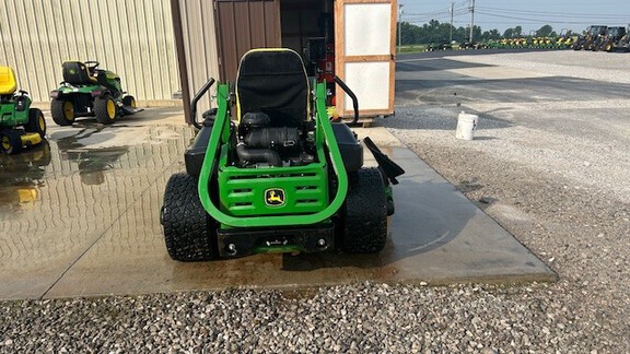 Photo of 2023 John Deere Z960M