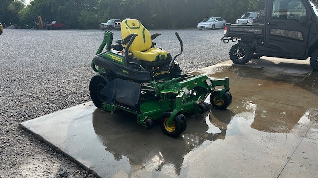 2023 John Deere Z960M