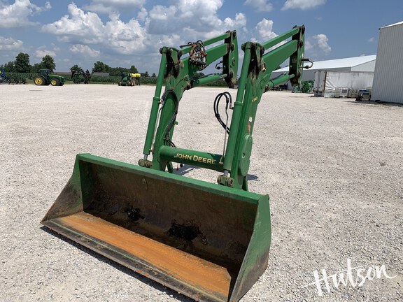 Photo of 2012 John Deere H340