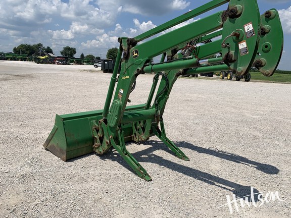 Photo of 2012 John Deere H340