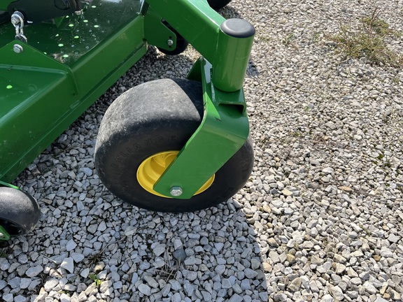 2025 John Deere Z997R - Photo10