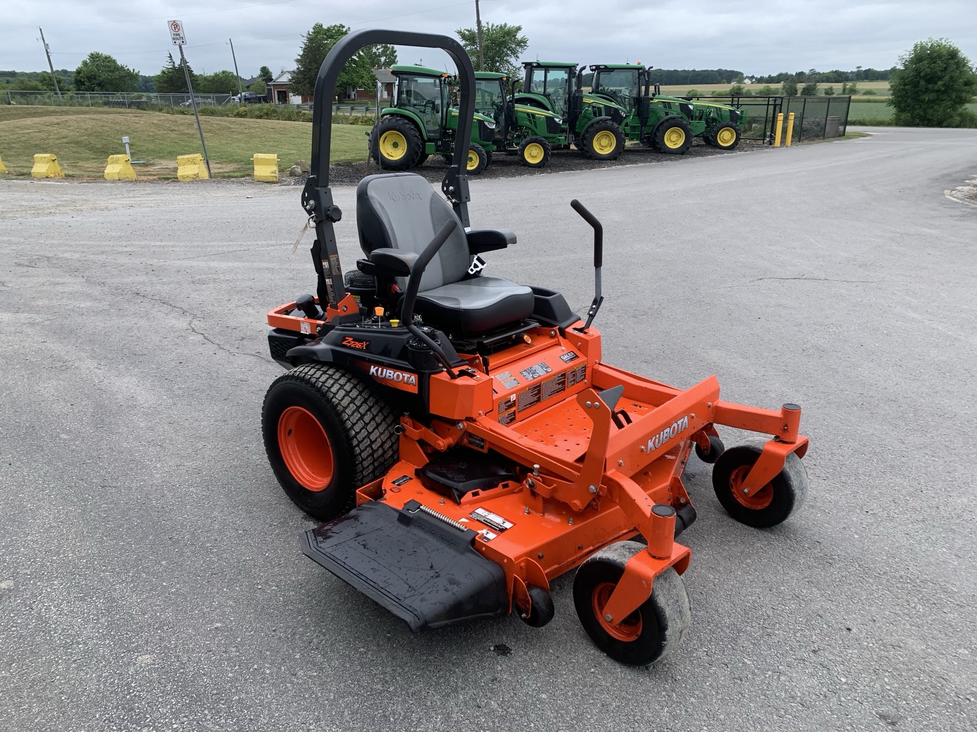 2019 Kubota Z726X Image 4