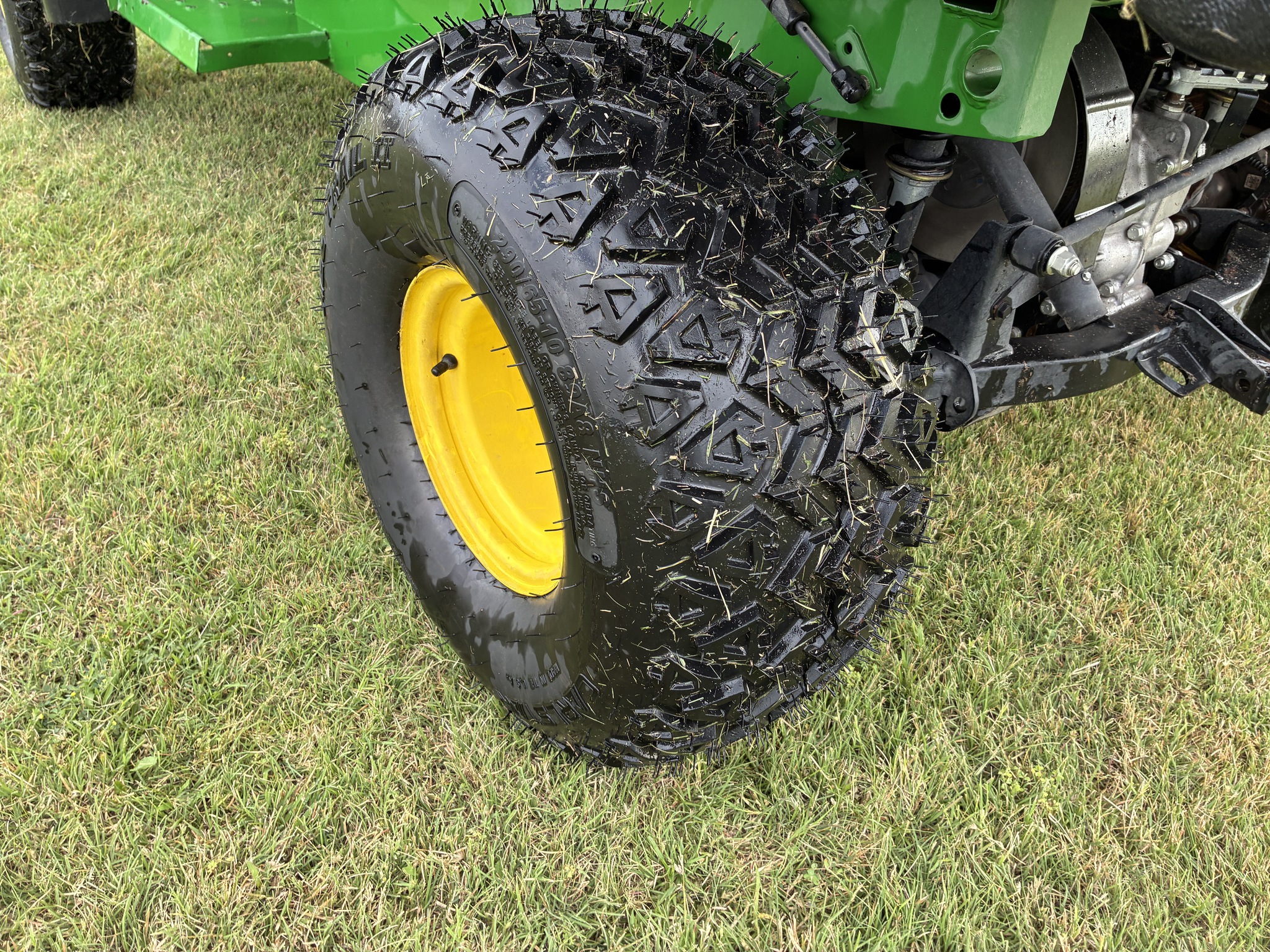 2020 John Deere TX 4X2 Image 16