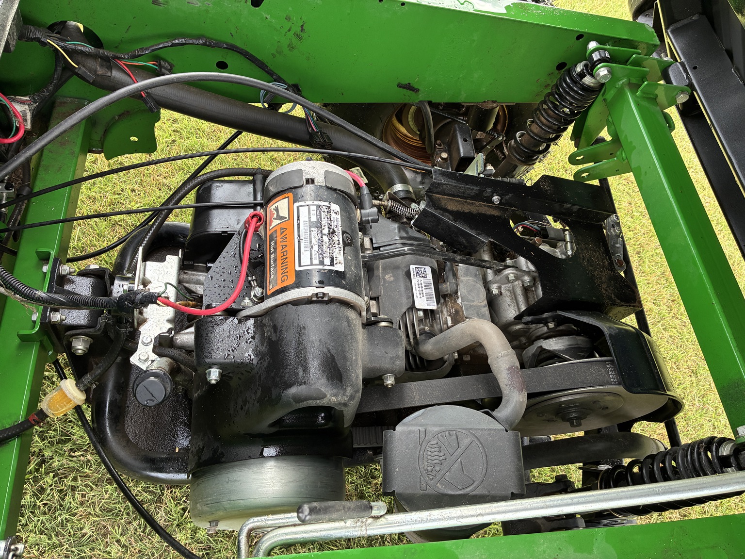 2020 John Deere TX 4X2 Image 11