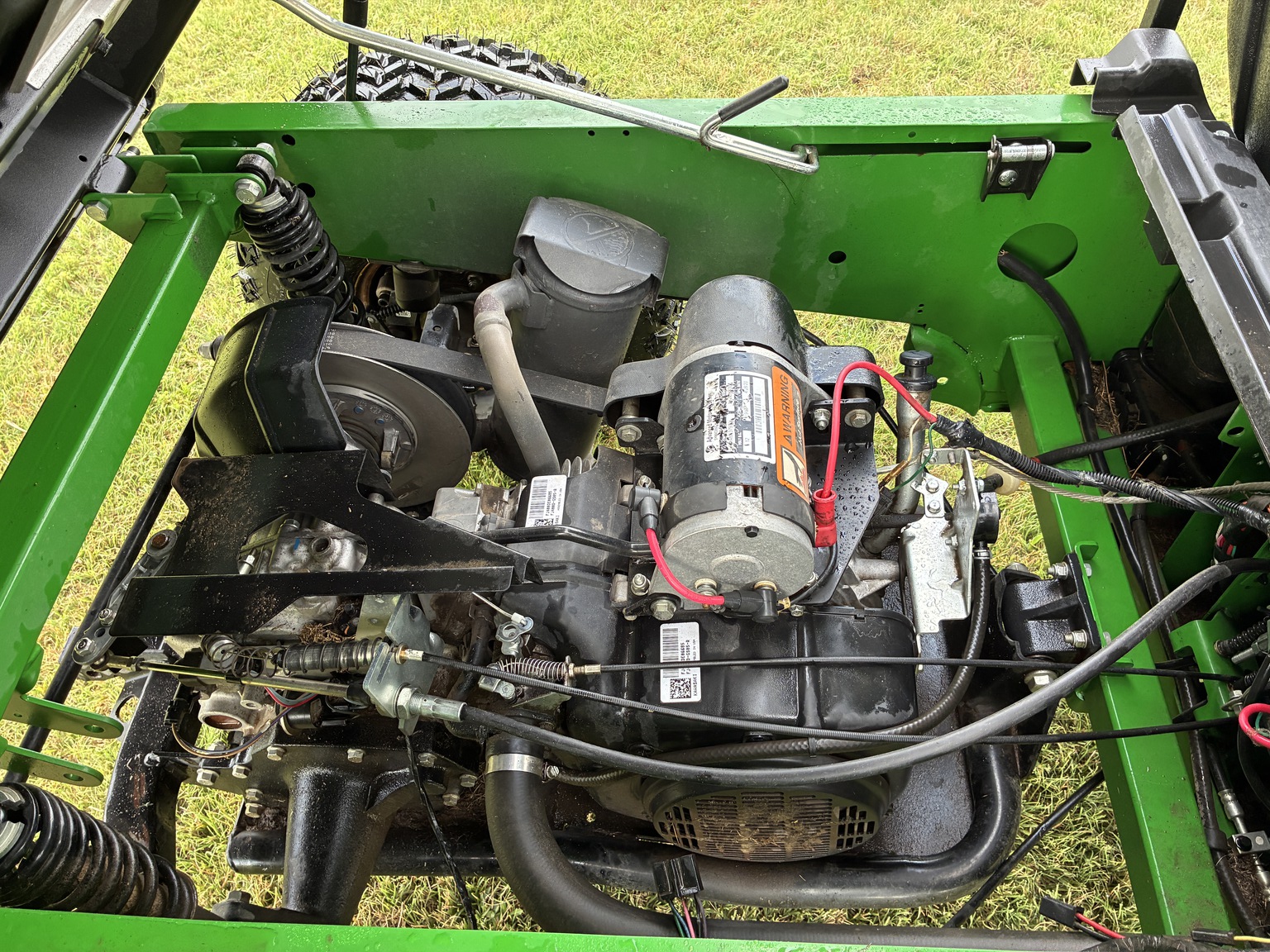 2020 John Deere TX 4X2 Image 12