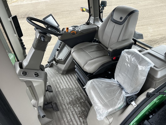 2023 John Deere 9RT 570 - Photo23