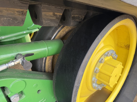 2023 John Deere 9RT 570 - Photo17