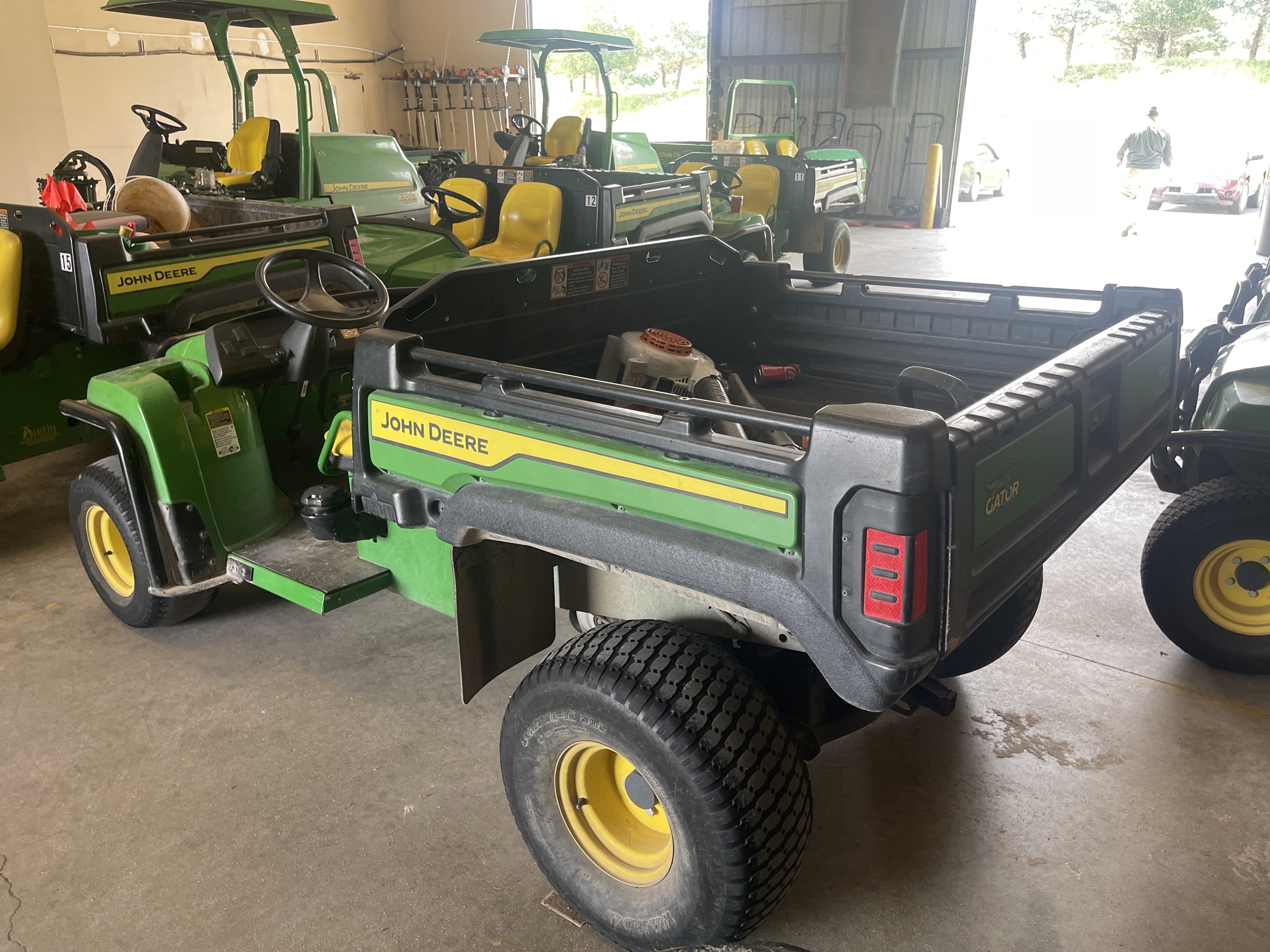 2021 John Deere Tx Turf Image 9